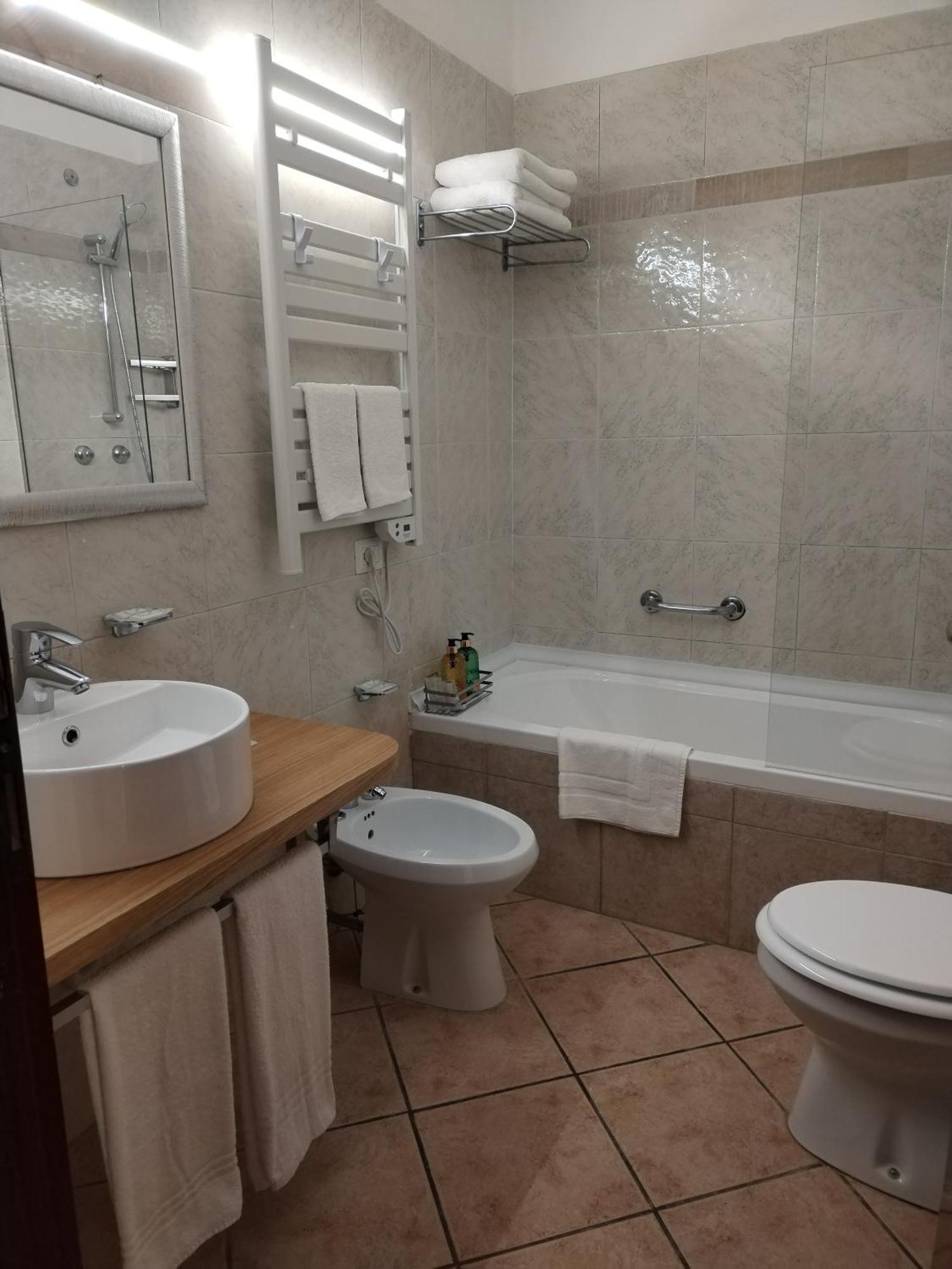 רומא B&B L'Esquilina מראה חיצוני תמונה